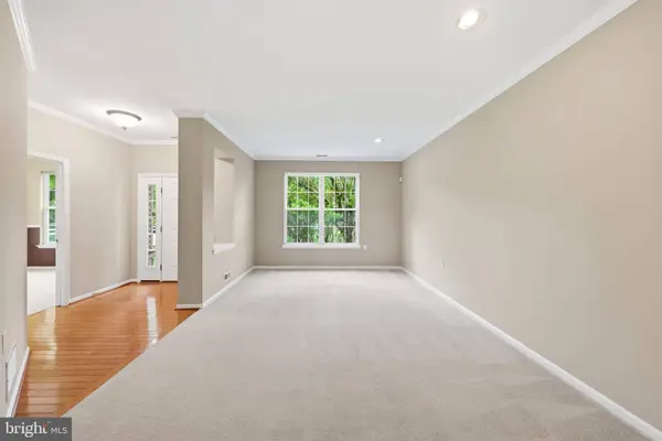 5 HIBISCUS DR, Marlton, NJ 08053