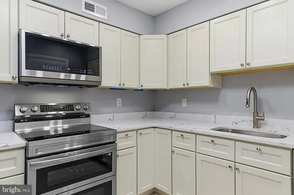 356-A WILLOW TURN, Mount Laurel, NJ 08054