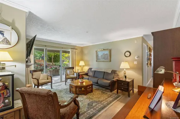 1100 Union Rd #105, Saanich, BC V8P 2J3