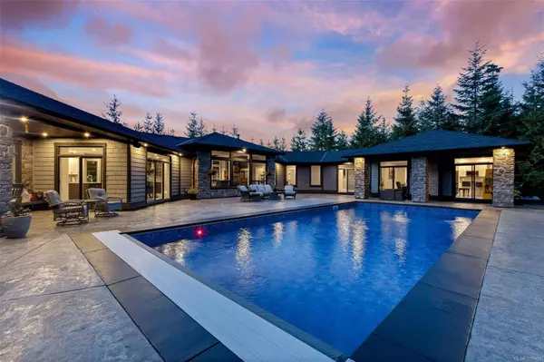 2605 Timber Ridge Rd, Shawnigan Lake, BC V0R 2W1