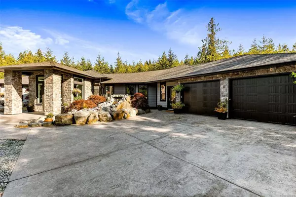 2605 Timber Ridge Rd, Shawnigan Lake, BC V0R 2W1