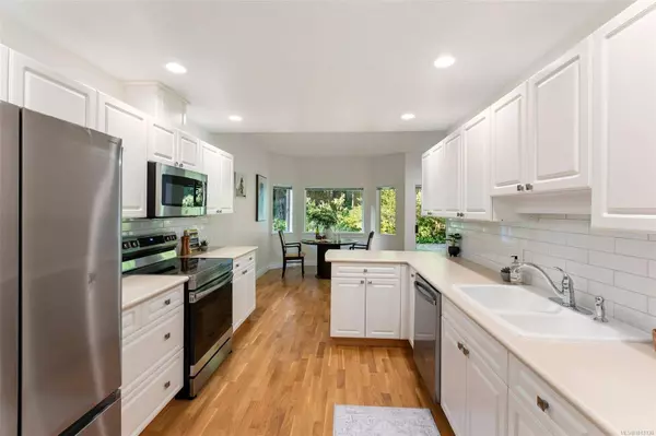 520 Marsett Pl #35, Saanich, BC V8Z 7J1