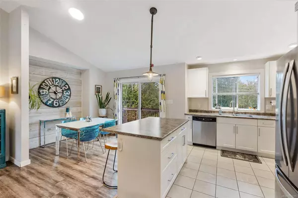 1711 Chaplin St #9, Crofton, BC V0R 1R0