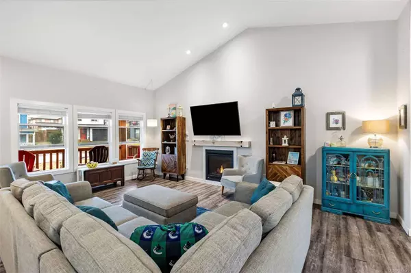 1711 Chaplin St #9, Crofton, BC V0R 1R0