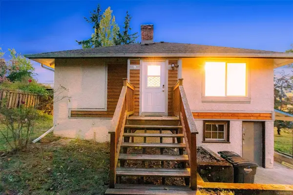 611 Polyanthus Cres, Saanich, BC V8Z 2J3