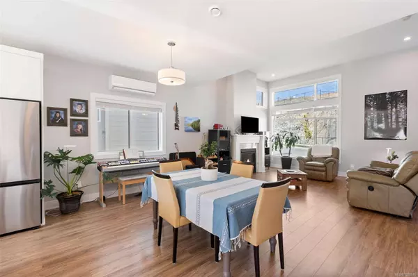 2911 Constellation Ave, Langford, BC V9B 6Z7