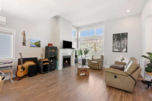 2911 Constellation Ave, Langford, BC V9B 6Z7