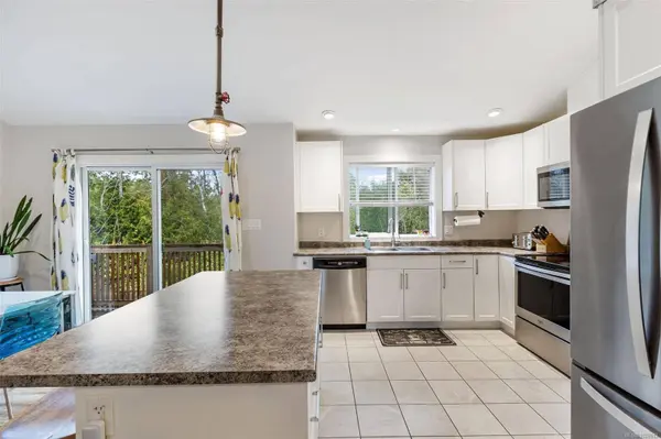 1711 Chaplin St #9, Crofton, BC V0R 1R0