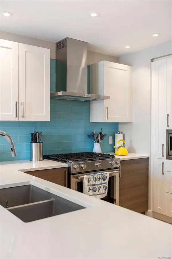 1820 Maple Ave #306, Sooke, BC V9Z 0N9