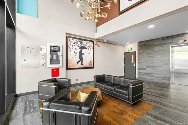 1029 View St #814, Victoria, BC V8V 0C9