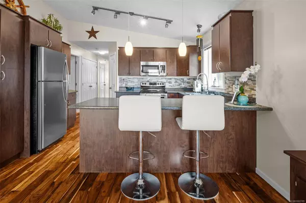 2740 Stautw Rd #6, Central Saanich, BC V8M 0A8