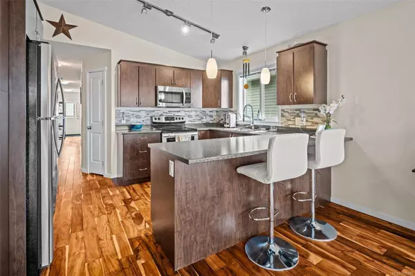 2740 Stautw Rd #6, Central Saanich, BC V8M 0A8