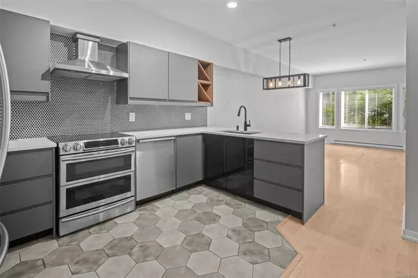 360 Goldstream Ave #107, Colwood, BC V9B 2W3