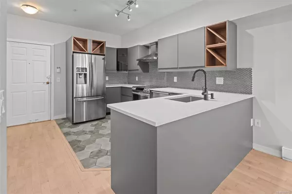 360 Goldstream Ave #107, Colwood, BC V9B 2W3