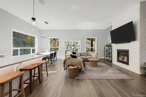 847 Bucktail Rd, Mill Bay, BC V0R 2P1