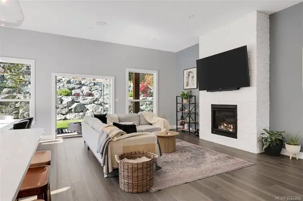 847 Bucktail Rd, Mill Bay, BC V0R 2P1