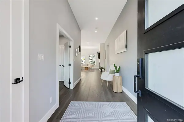 847 Bucktail Rd, Mill Bay, BC V0R 2P1