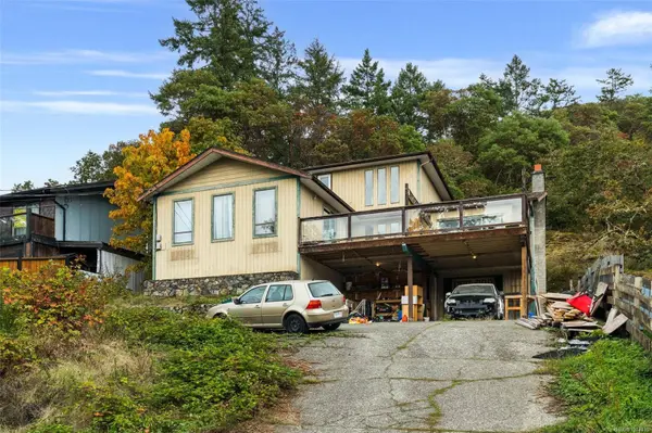 2486 Jeanine Dr, Langford, BC V9B 4Y1