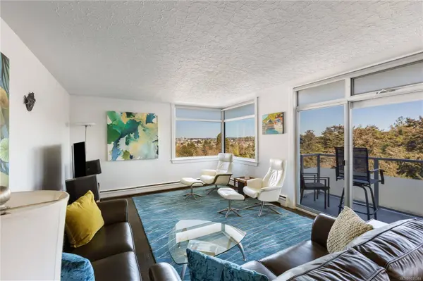 250 Douglas St #902, Victoria, BC V8V 2P4