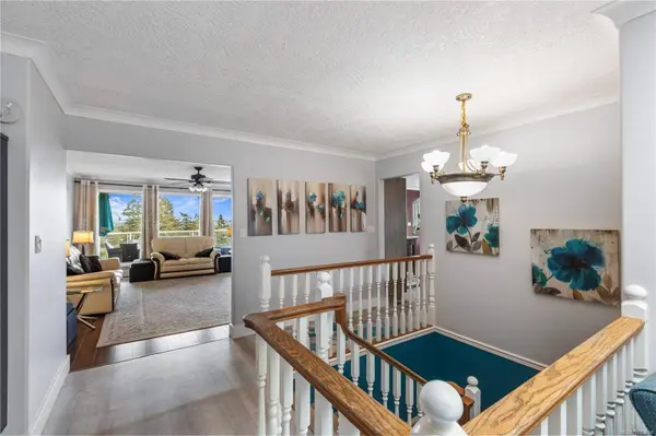 380 Crystalview Terr, Langford, BC V9B 5S5