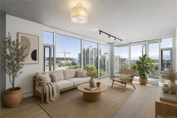 989 Johnson St ##713, Victoria, BC V8V 0E3