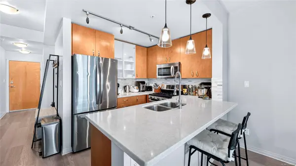 860 View St ##701, Victoria, BC V8W 3Z8