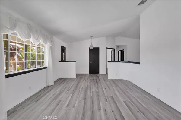 19070 Majela RD, Apple Valley, CA 92307