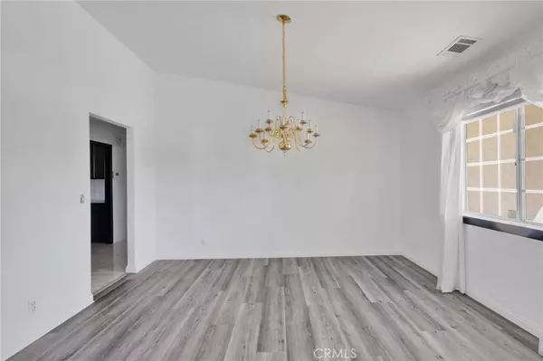 19070 Majela RD, Apple Valley, CA 92307