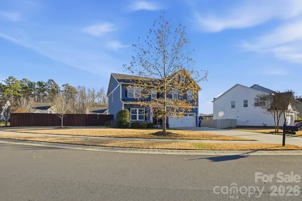 1103 Clover LN, Matthews, NC 28104