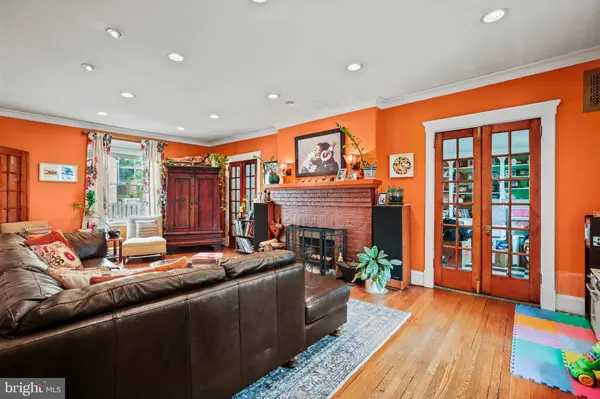 1209 FLORAL ST NW, Washington, DC 20012