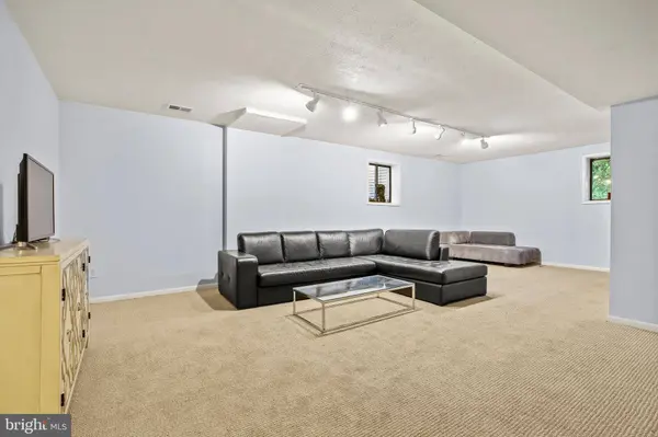 11212 ANGUS PL, Potomac, MD 20854