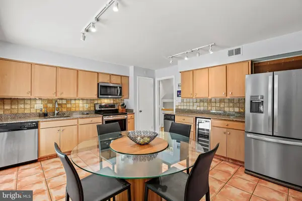 11212 ANGUS PL, Potomac, MD 20854