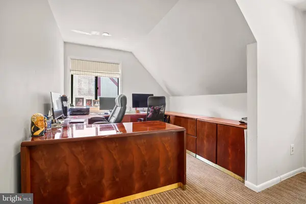 11212 ANGUS PL, Potomac, MD 20854