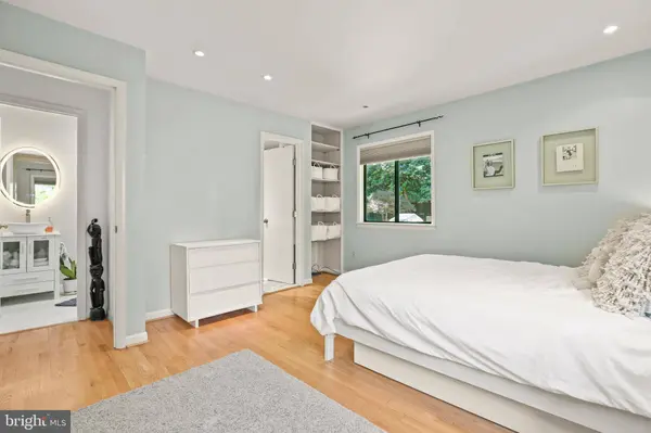 11212 ANGUS PL, Potomac, MD 20854