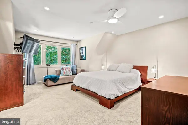 11212 ANGUS PL, Potomac, MD 20854