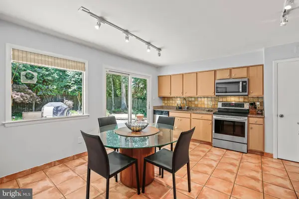 11212 ANGUS PL, Potomac, MD 20854