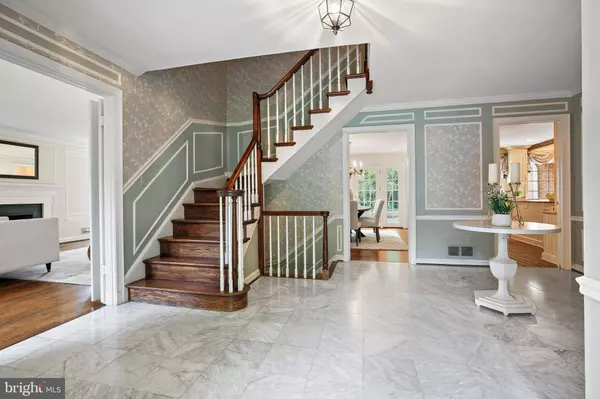 7125 DARBY RD, Bethesda, MD 20817