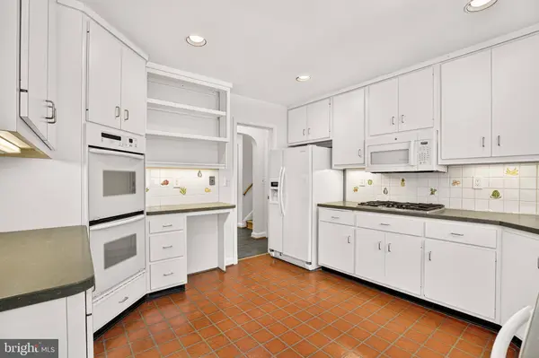 5625 OGDEN RD, Bethesda, MD 20816
