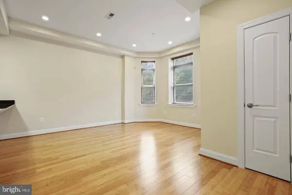 1333 EUCLID ST NW #201, Washington, DC 20009