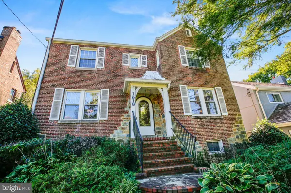 1618 JUNIPER ST NW