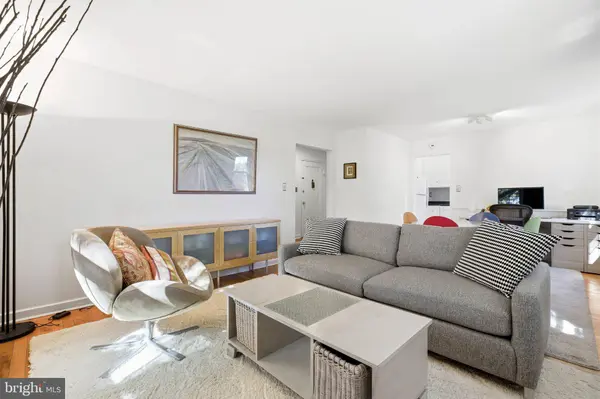 2408 COLSTON DR #302, Silver Spring, MD 20910