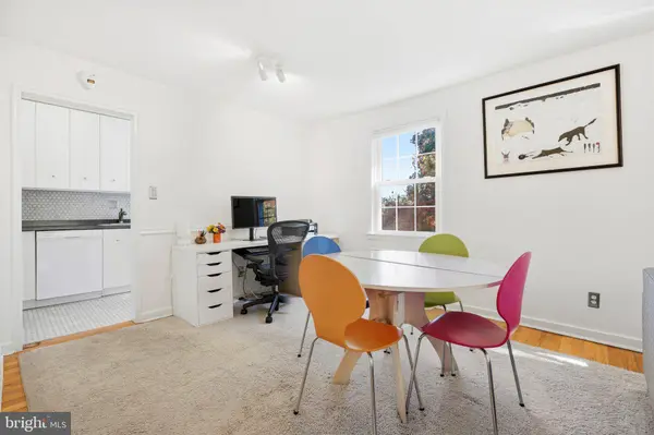 2408 COLSTON DR #302, Silver Spring, MD 20910