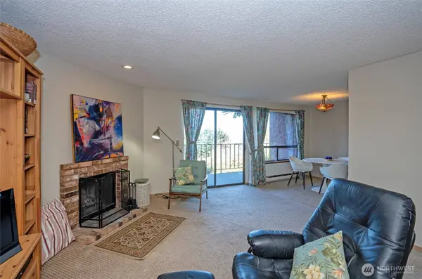 7317 N Skyview #L203, Tacoma, WA 98406