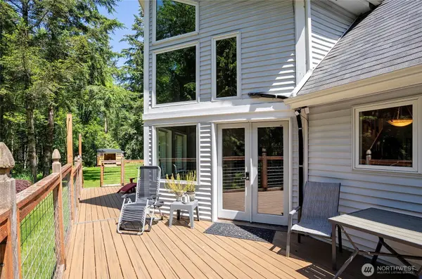 9393 Phillips RD SE, Port Orchard, WA 98367
