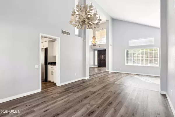 3641 E Park Avenue, Phoenix, AZ 85044