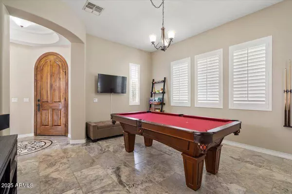 42 S Nevada Way, Gilbert, AZ 85233