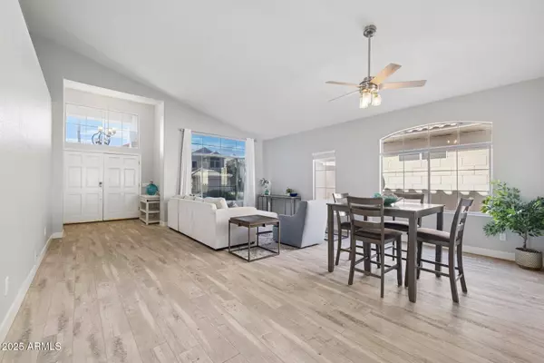 16633 S 14TH Street, Phoenix, AZ 85048