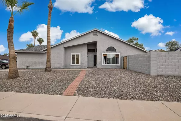 1701 E Carson Road, Phoenix, AZ 85042
