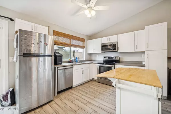 1701 E Carson Road, Phoenix, AZ 85042