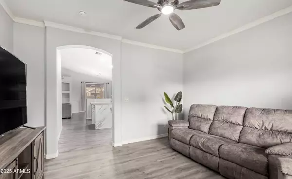 4934 W APOLLO Road, Laveen, AZ 85339